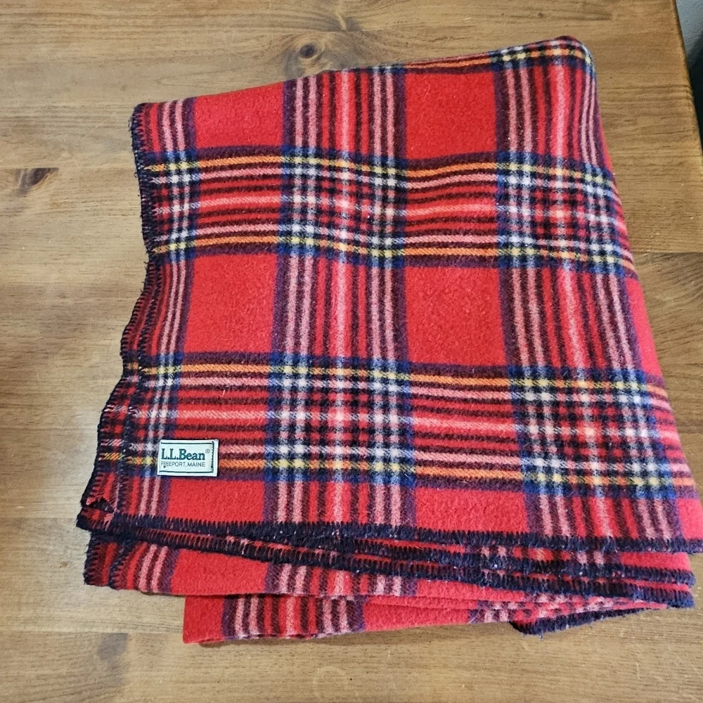 LL Bean Vintage Wood Plaid Blanket Red Tartan Whipstitch 1980's 80x86 - Picture 1 of 7